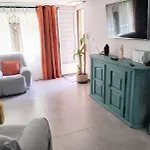 Boho Chic Modern Apartment 2Bed, 2Bath, 5 Mins Calle Loreto