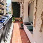 Boho Chic Modern Apartment 2Bed, 2Bath, 5 Mins Calle Loreto Homestay