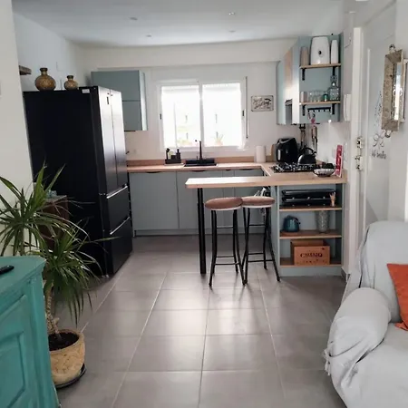 Habitación en casa particular Boho Chic Modern 2bed, 2bath, 5 Mins Calle Loreto Dénia