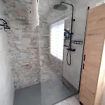 Boho Chic Modern Apartment 2Bed, 2Bath, 5 Mins Calle Loreto *